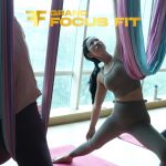 5 Pose Yoga untuk Membantu Mengatasi Frozen Shoulder
